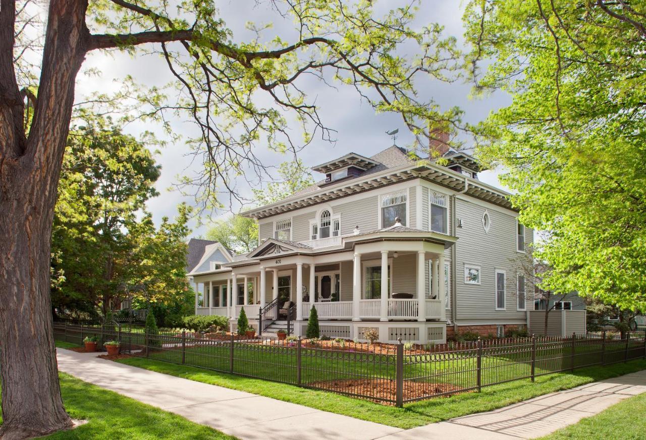 Hotel Edwards House
